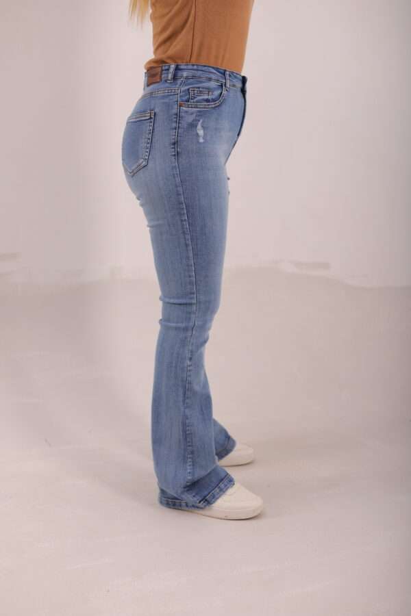 Charleston Jeans ( Ripped Ice ) - Image 3