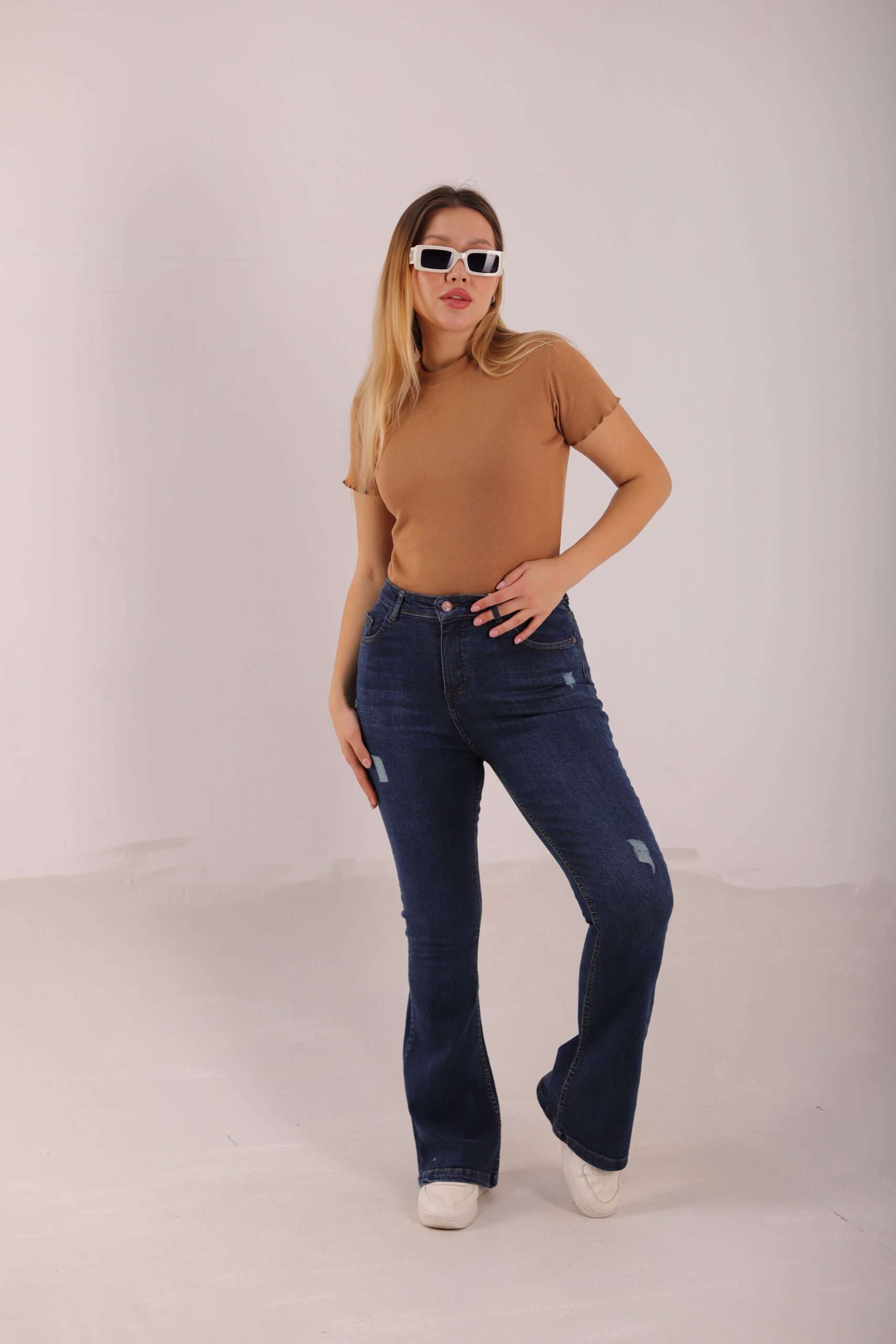 Charleston Jeans ( Ripped Navy Blue )
