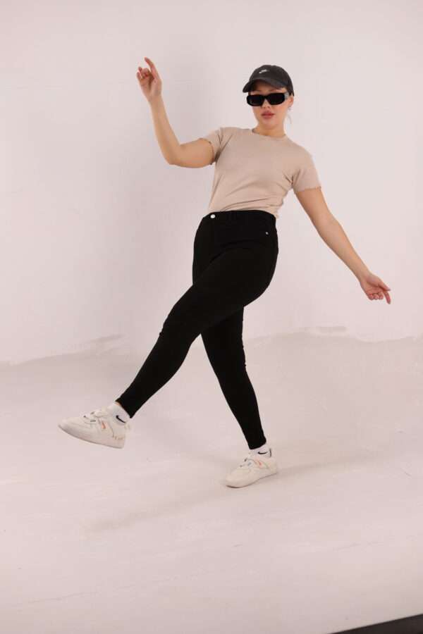 Skinny ( Black ) - Image 6