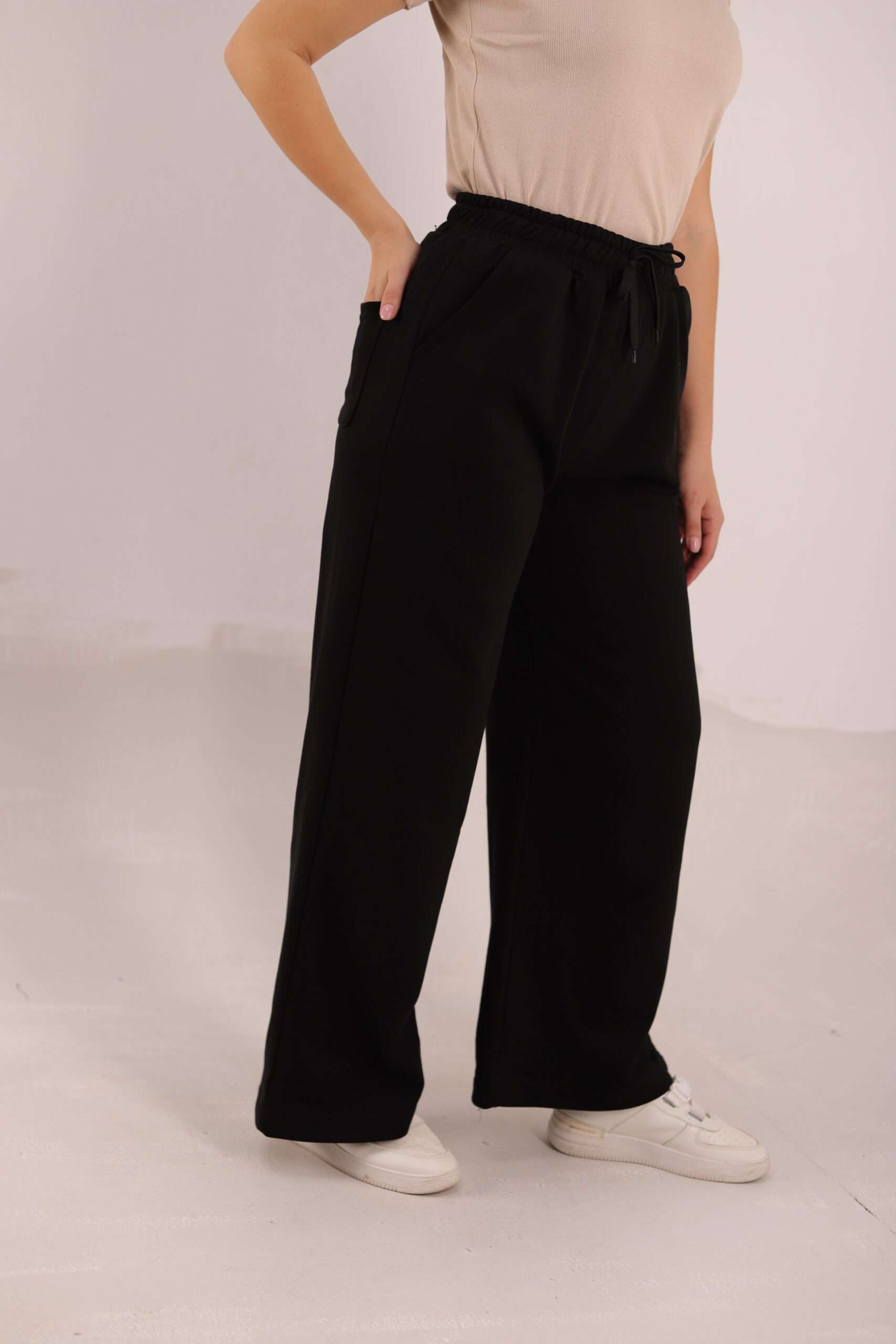 Long Wide Melton ( Black )